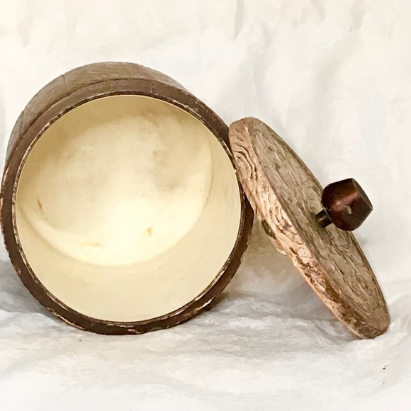 Vintage Flour Storage Contianer - Picture 7 of 8